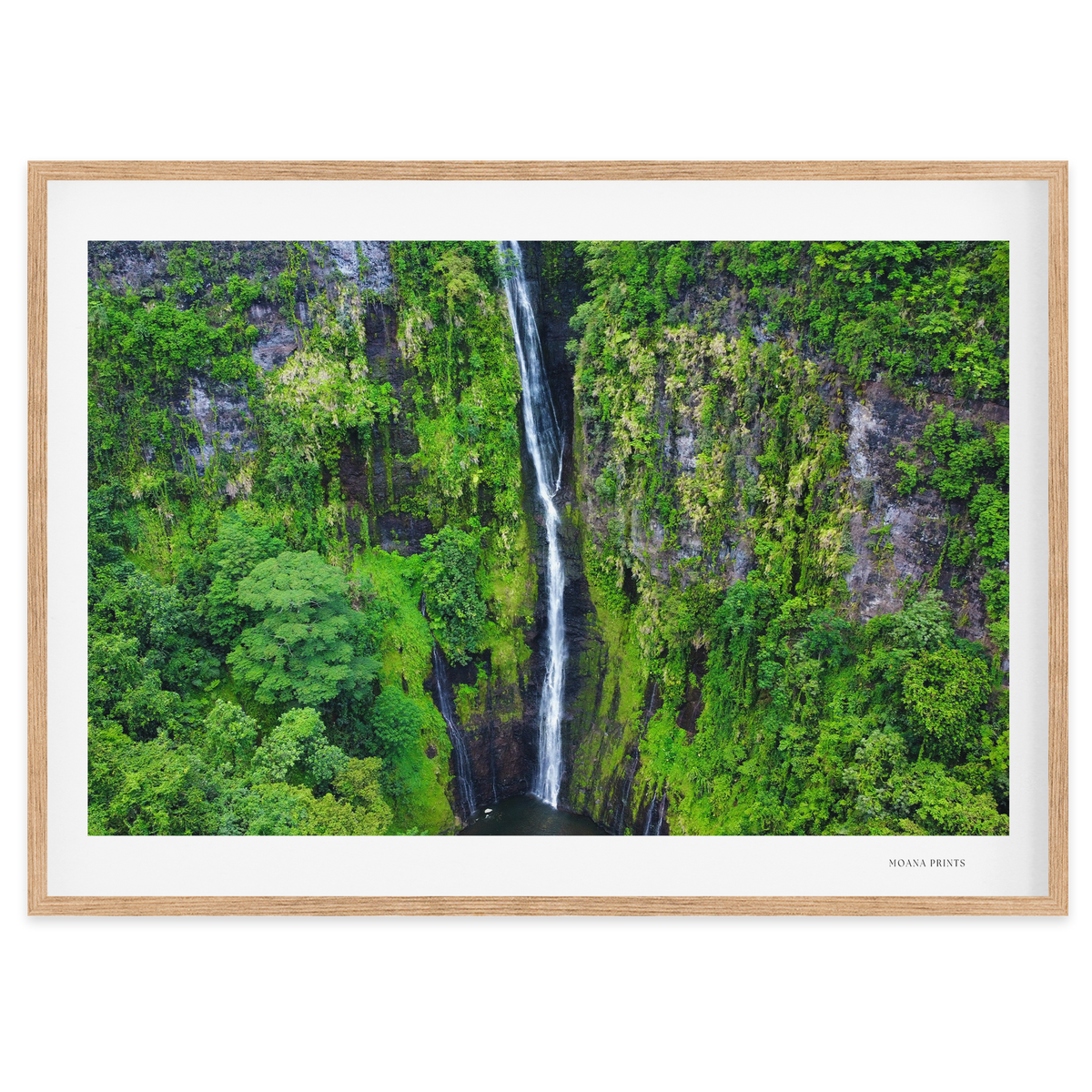 Fa’aruma’i Waterfall, Tahiti