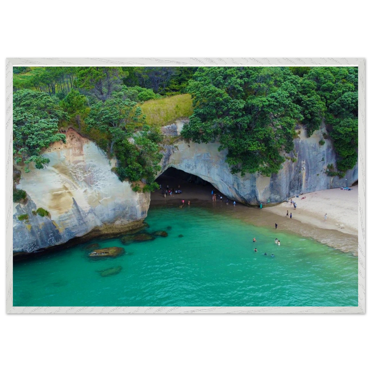 27b6331a-ee7e-436f-9e1b-907328617538