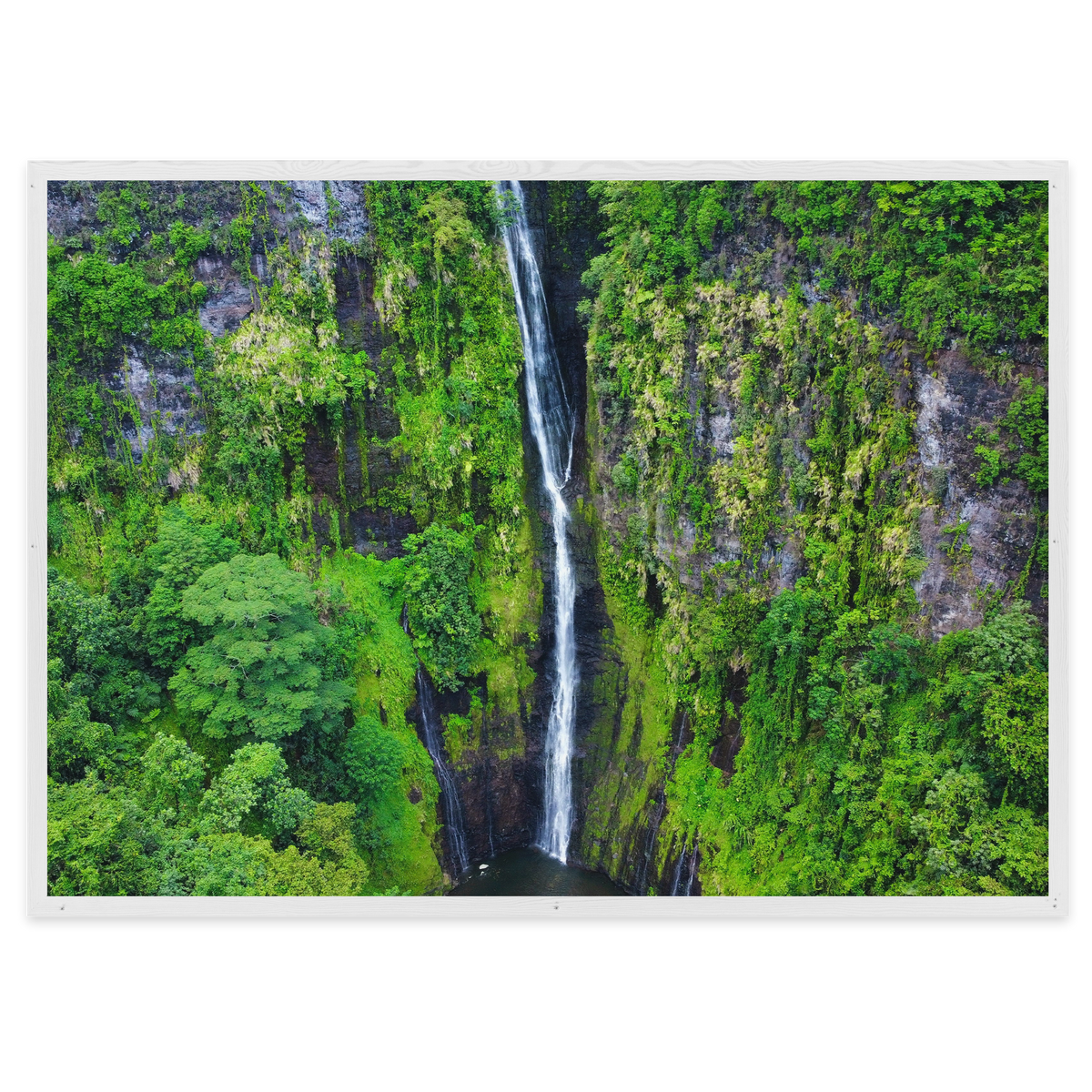 Fa’aruma’i Waterfall, Tahiti