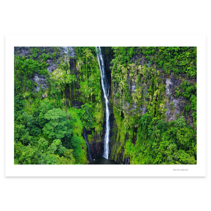 Fa’aruma’i Waterfall, Tahiti
