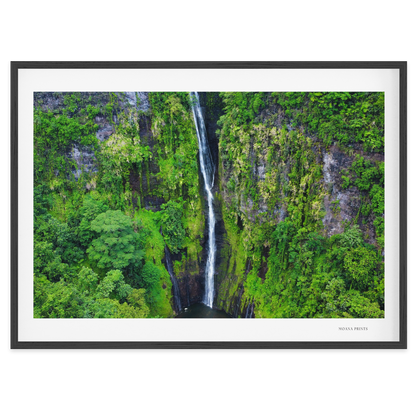 Fa’aruma’i Waterfall, Tahiti