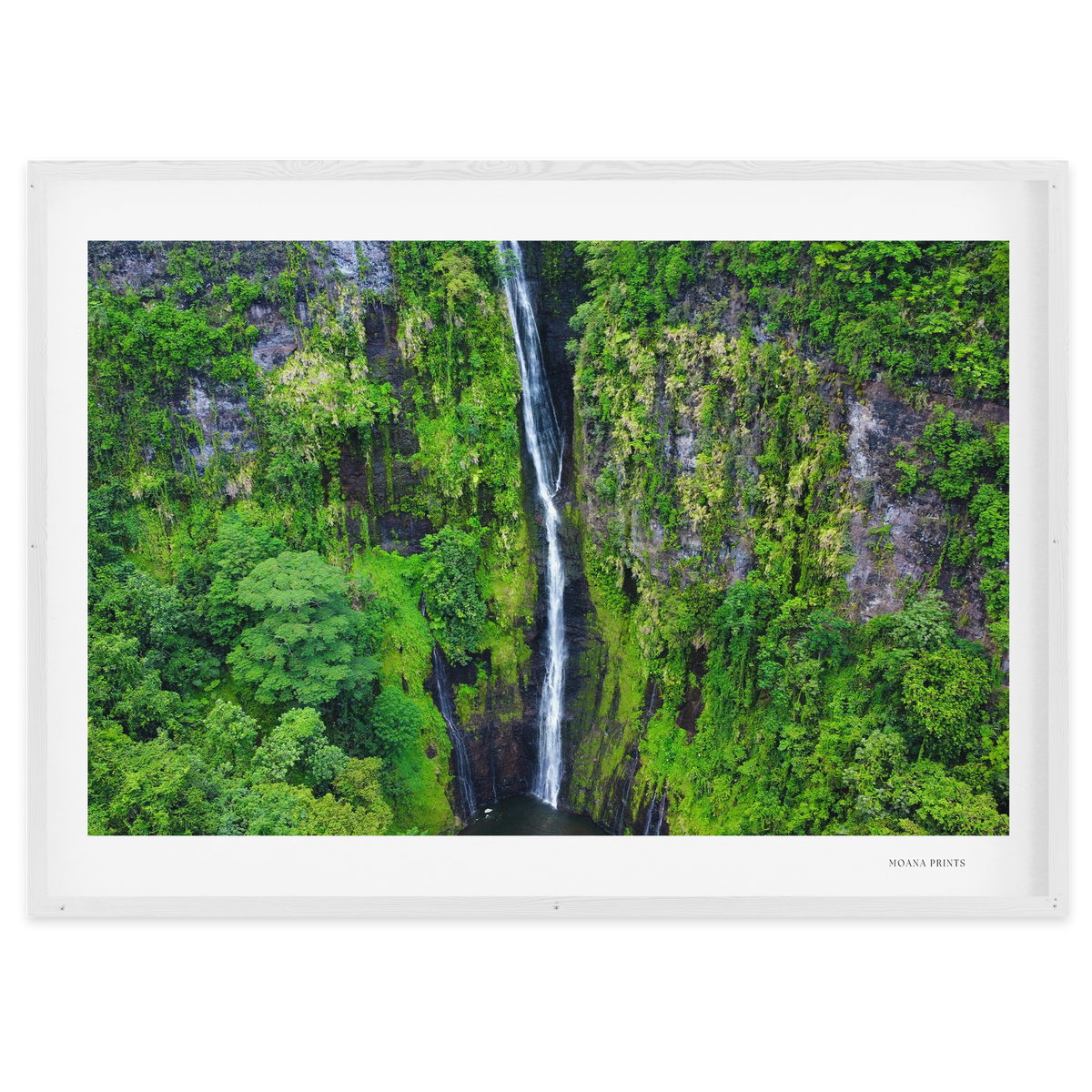 Fa’aruma’i Waterfall, Tahiti