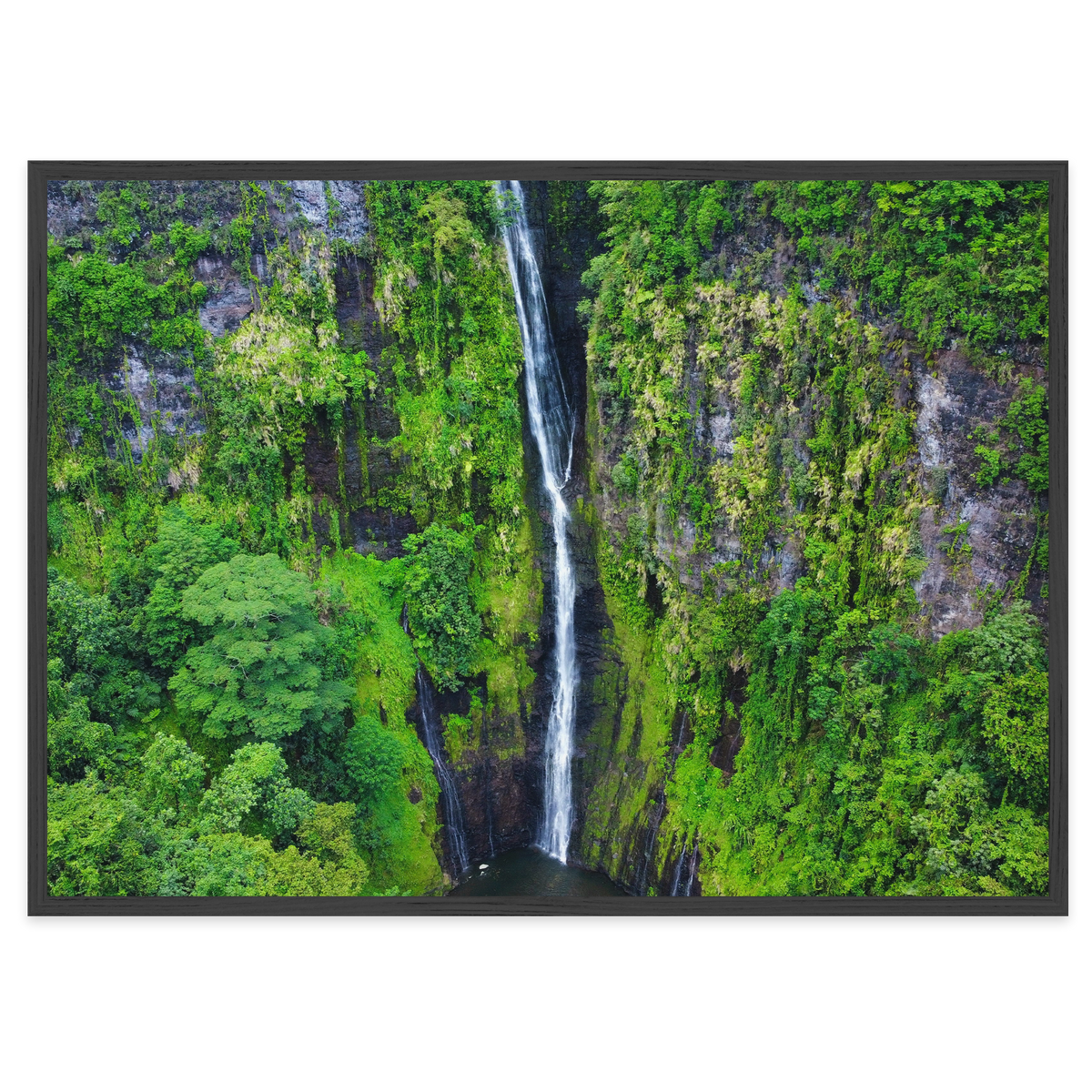Fa’aruma’i Waterfall, Tahiti