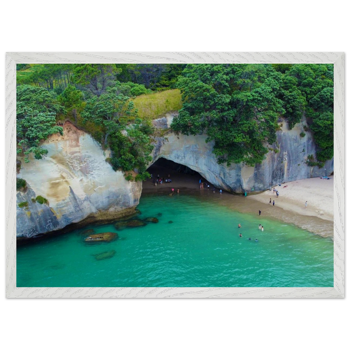 e7a25f08-ac63-4250-b09b-ec10682fa587